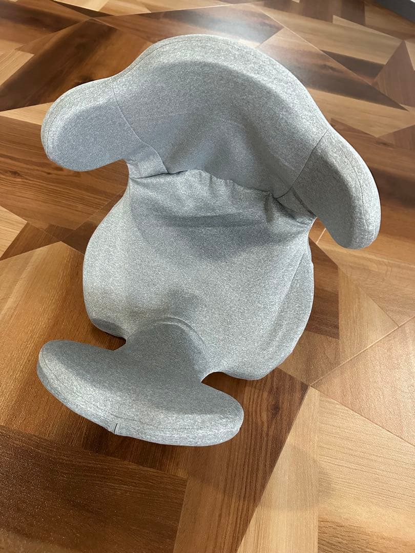 姿勢矯正用クッション グレー