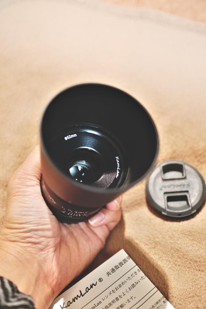 ほぼ新品KAMLAN 28mm F1.4 EF-M保証付き　キヤノンEOSM用