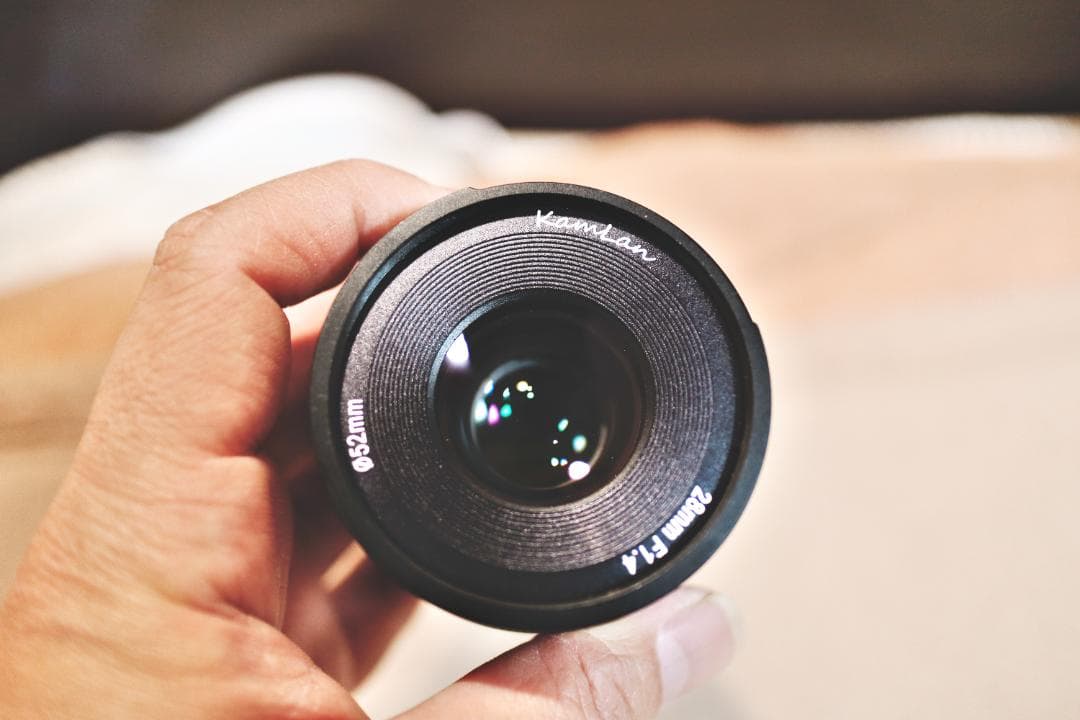 ほぼ新品KAMLAN 28mm F1.4 EF-M保証付き　キヤノンEOSM用