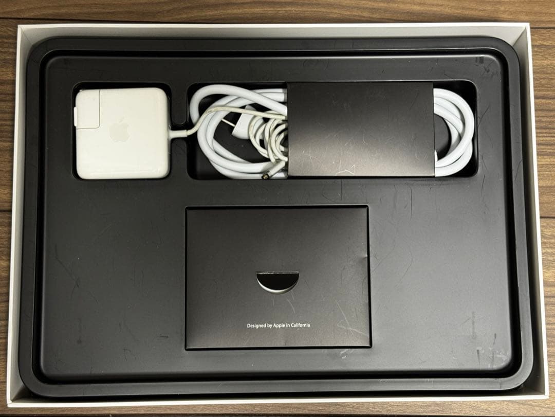 MacBookAir 4GB 128GB MD231J/A 13インチ