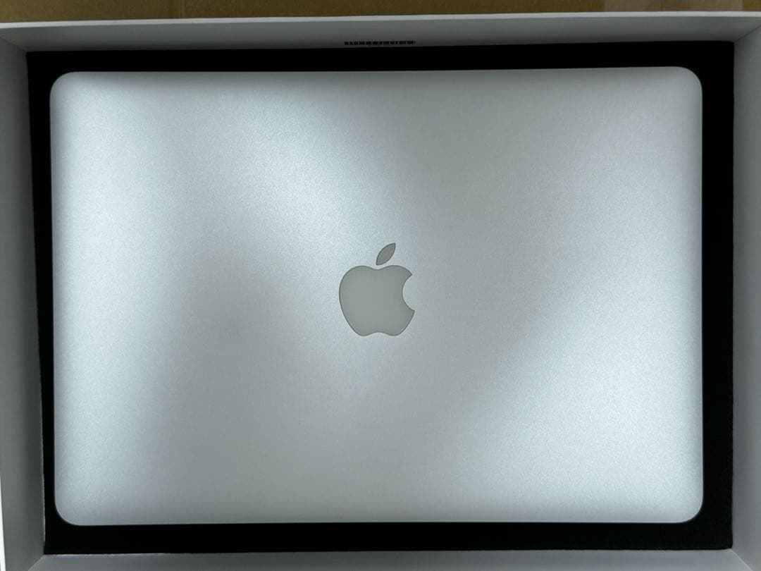 MacBookAir 4GB 128GB MD231J/A 13インチ
