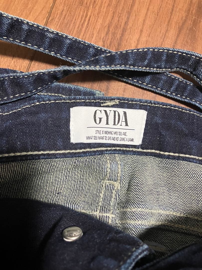 ハイウエストウエストクロススキニーデニムパンツ　GYDA