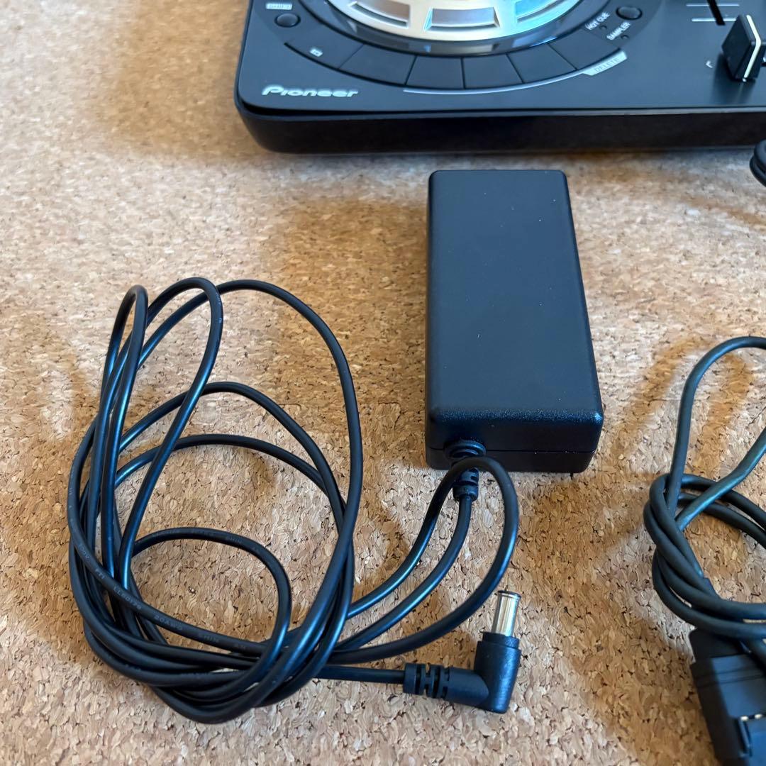 【中古】Pioneer DJコントローラー DDJ-WEGO3