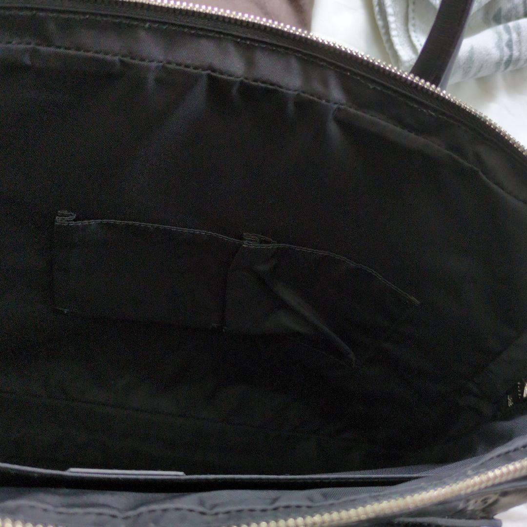 GUCCI ブラックレザービジネスバッグ