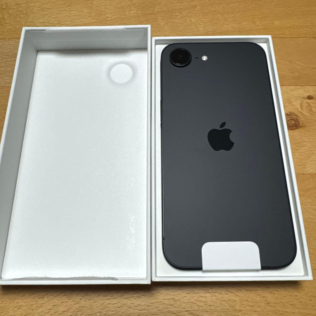 iPhone16e 128GB ブラック　新品未使用