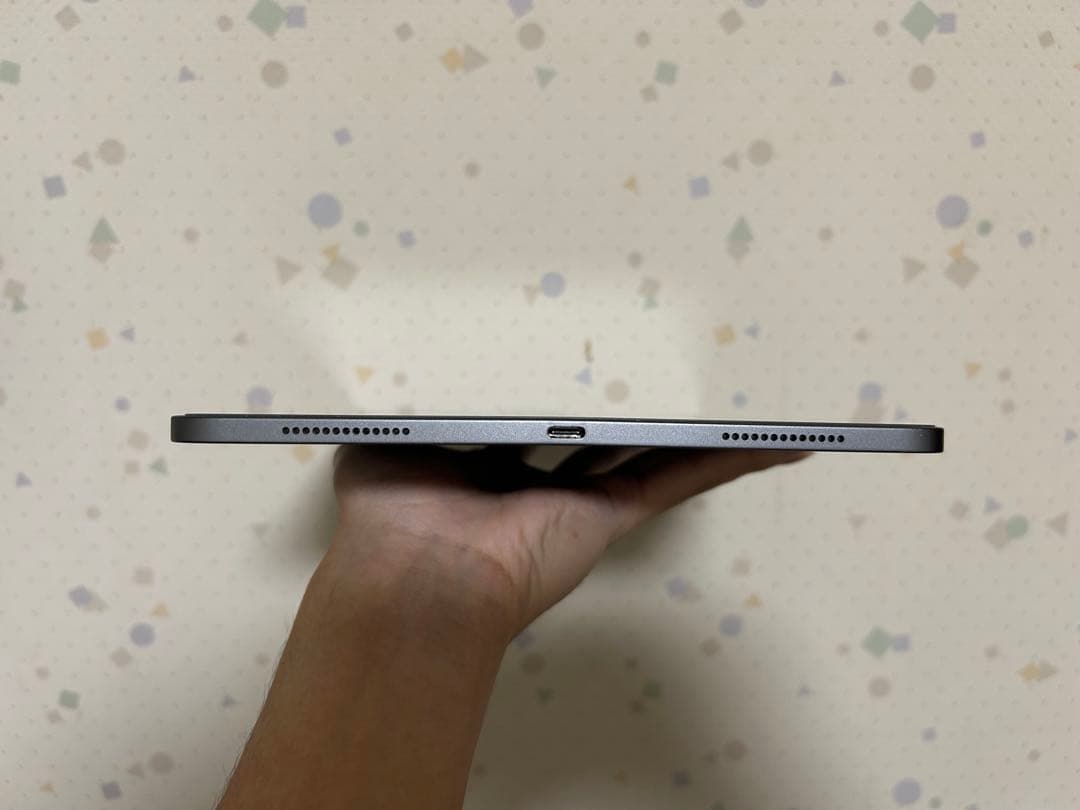 Apple iPad pro 第二世代11インチ スペースグレー　128gb