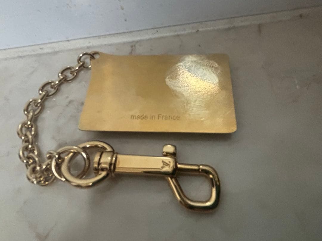 ヴィトン　ポルトクレ　アバントゥール　キーホルダー　ゴールド