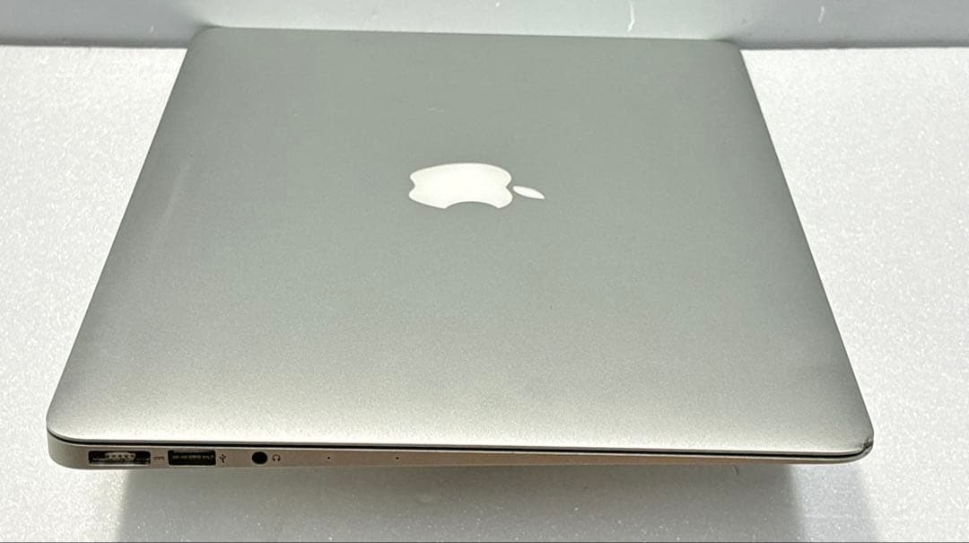 ⭐️M940A⭐️MacBook Air i7 2.2 GHZ A1466