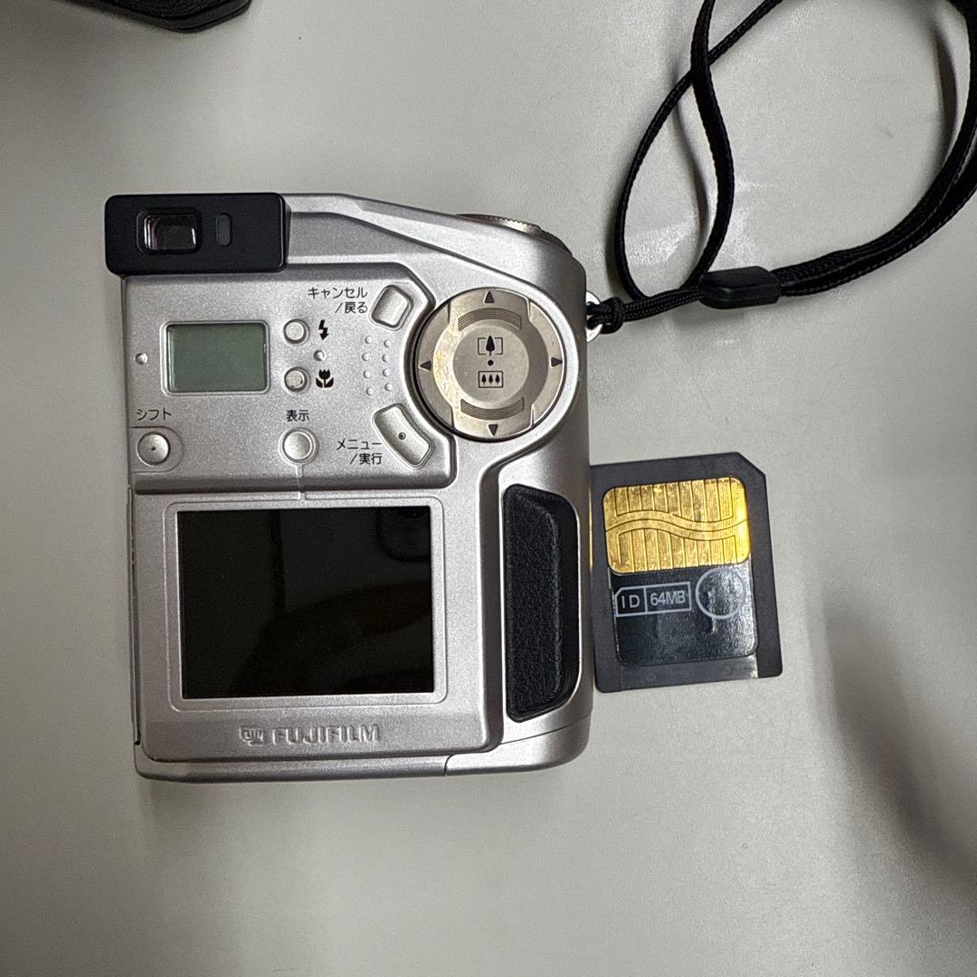 ジャンク品　カメラ4個