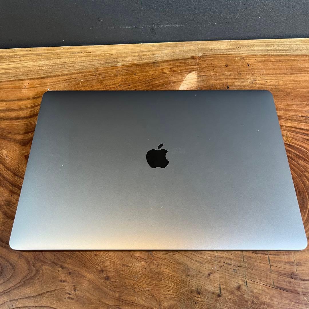 賭 ！Apple MacBookPro 15inch 2017/71