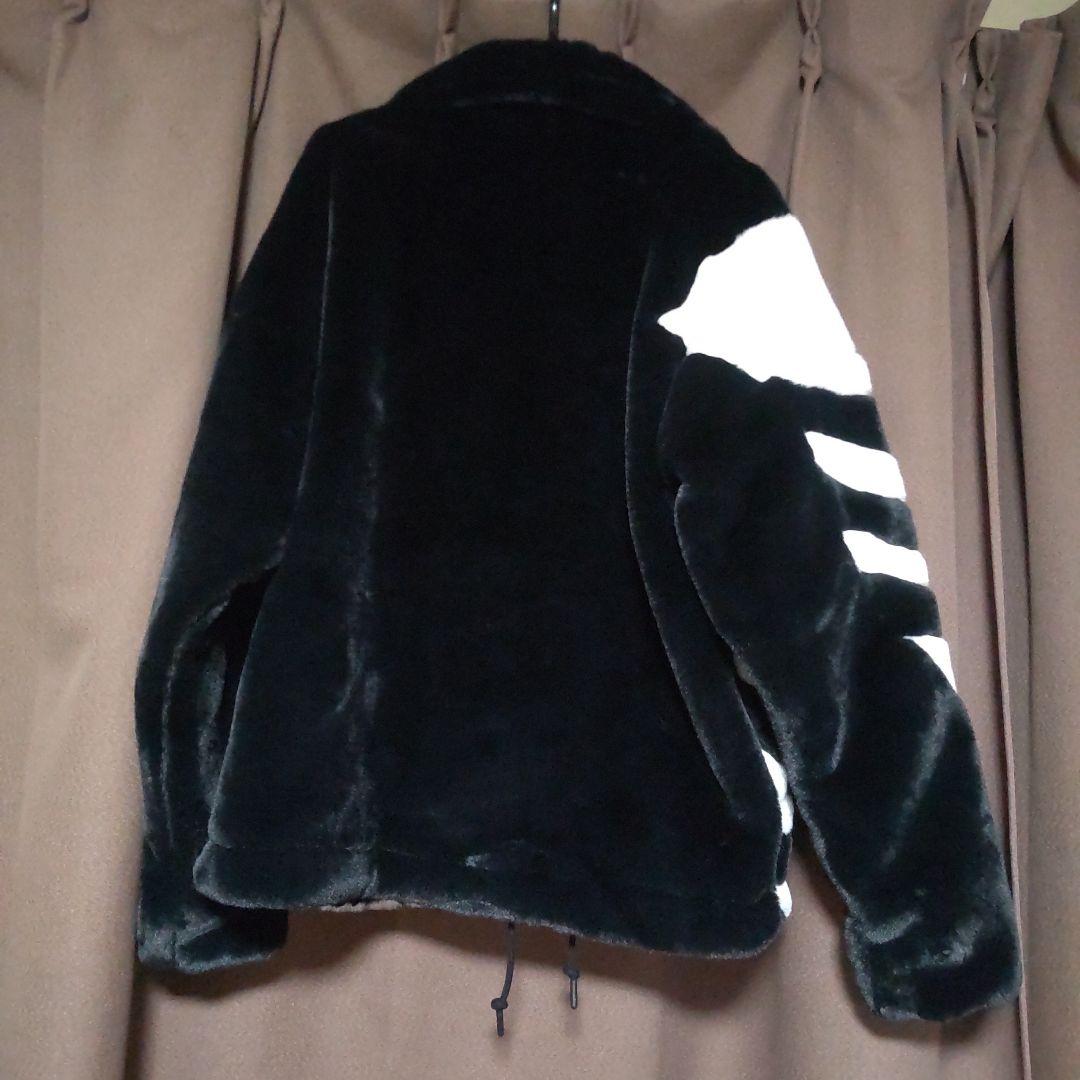 アディダス　ファートラックジャケット