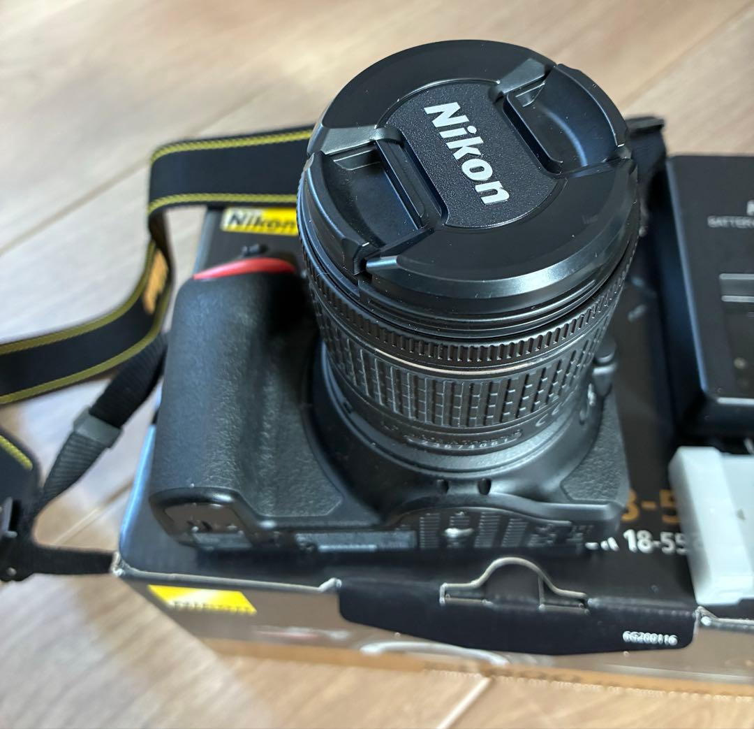 Nikon D5600 デジタルカメラ