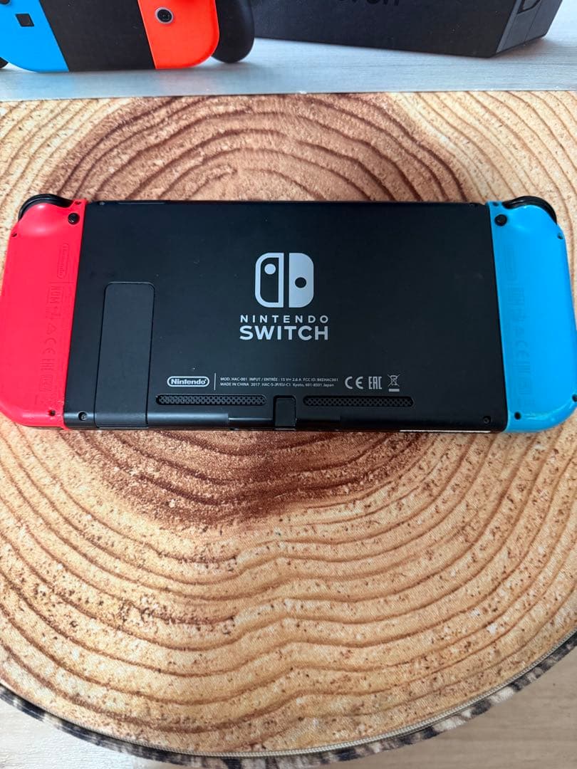 Nintendo Switch ニンテンドースイッチ本体　ネオン①