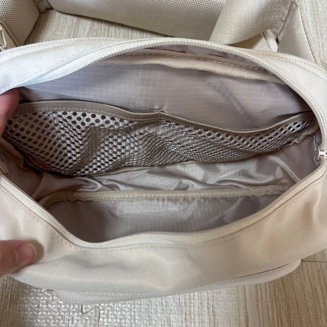 POMULU ポムル　ヒップシート　ナチュラルアイボリー