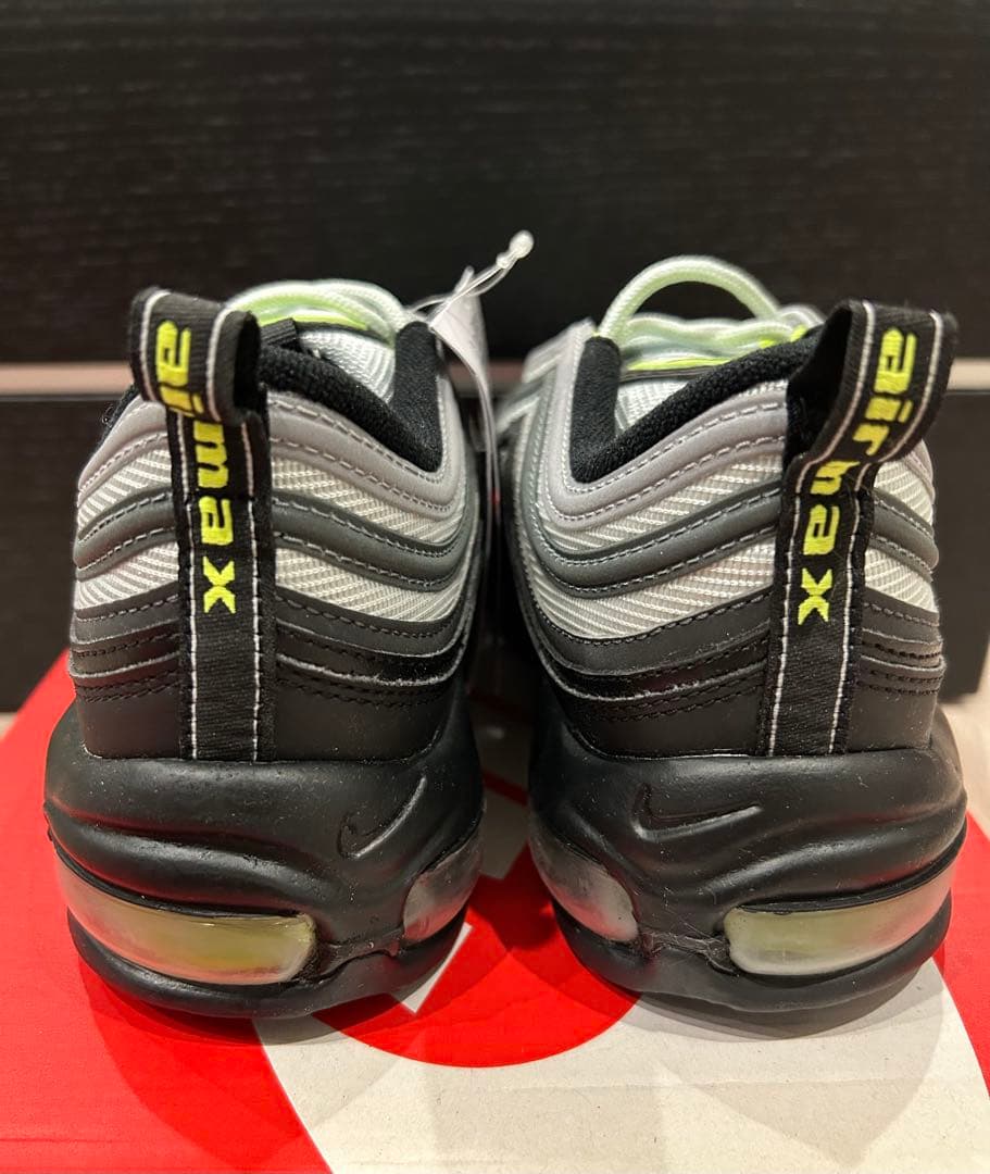 ち*む様 タグ付きnike air max97 pure platinum vo