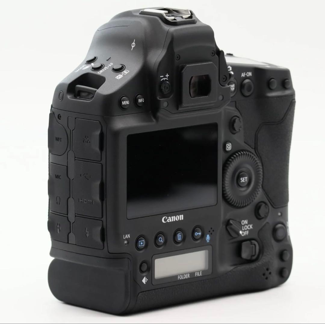 【極上品】Canon EOS-1D X Mark III＋cfexpress 付