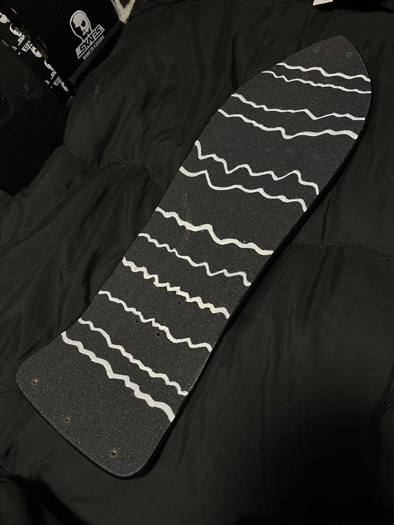 スカルスケーツ 30.5x10 スケートボードデッキ