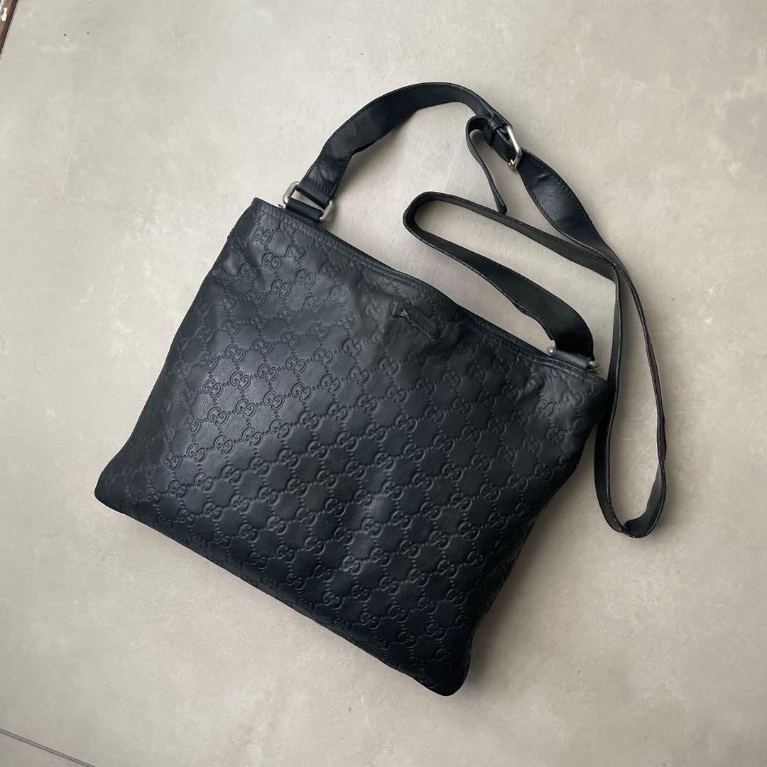 グッチ GUCCI レザー ショルダーバッグ GG サコッシュ ブラック