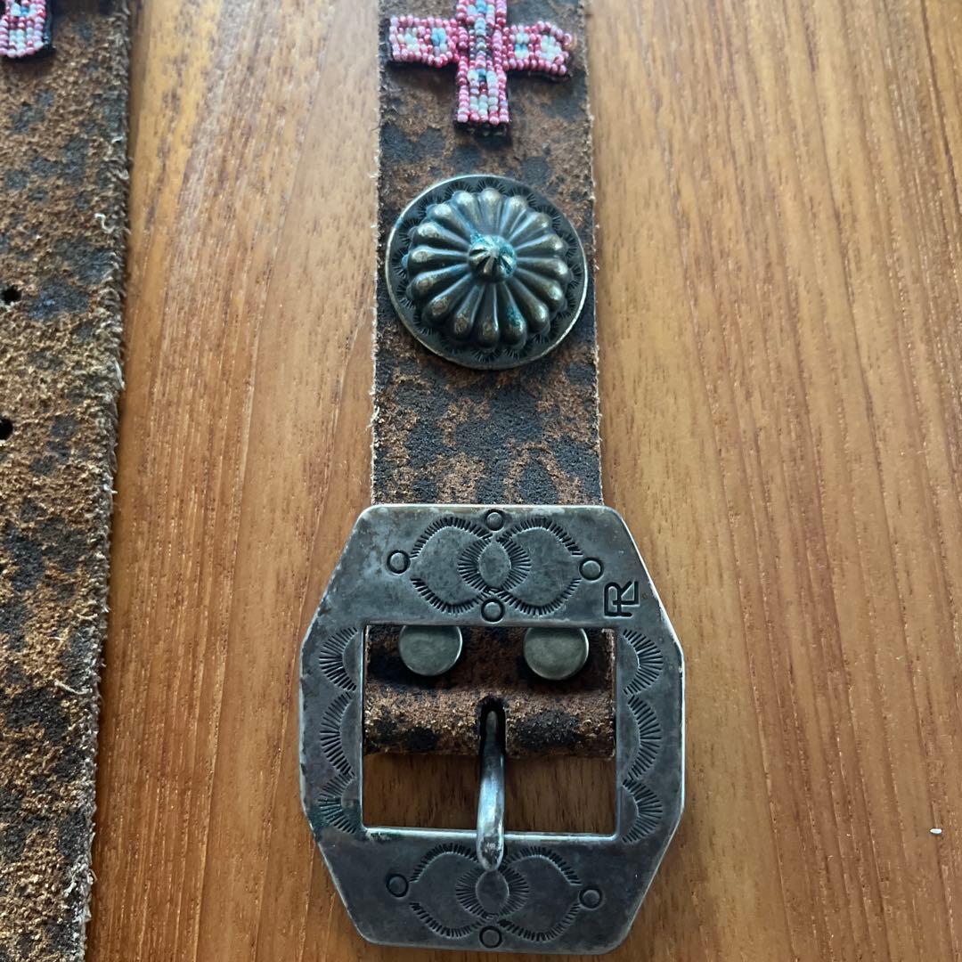 ラルフローレンビーズ装飾のレザー製コンチョベルト