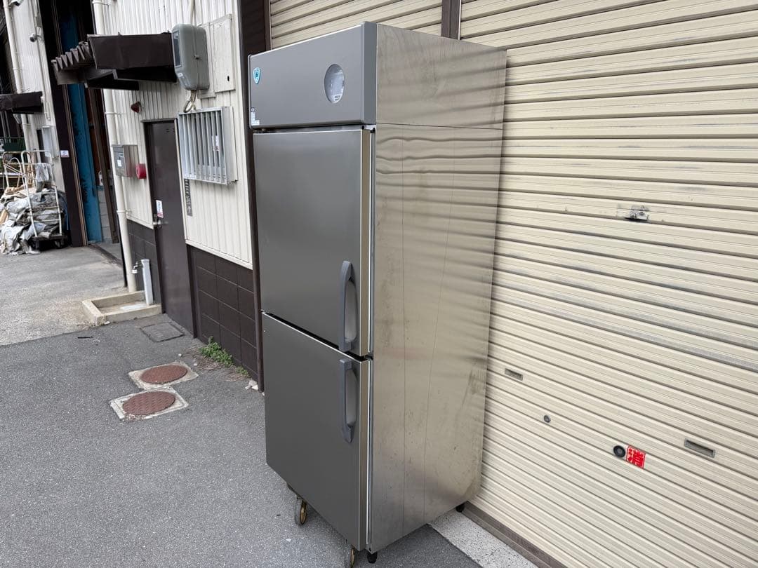 大和冷機　業務用　縦型冷凍庫　２０２２年製　厨房　飲食店　２０１YSS-EX