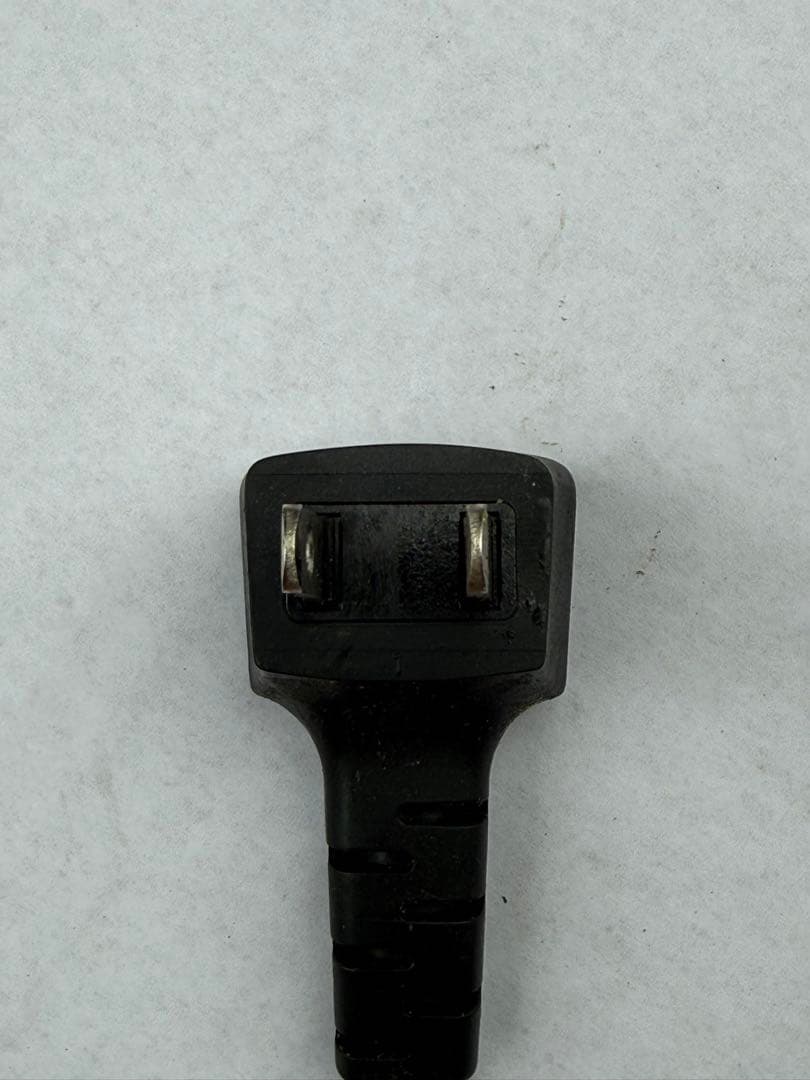 大和冷機　業務用　縦型冷凍庫　２０２２年製　厨房　飲食店　２０１YSS-EX