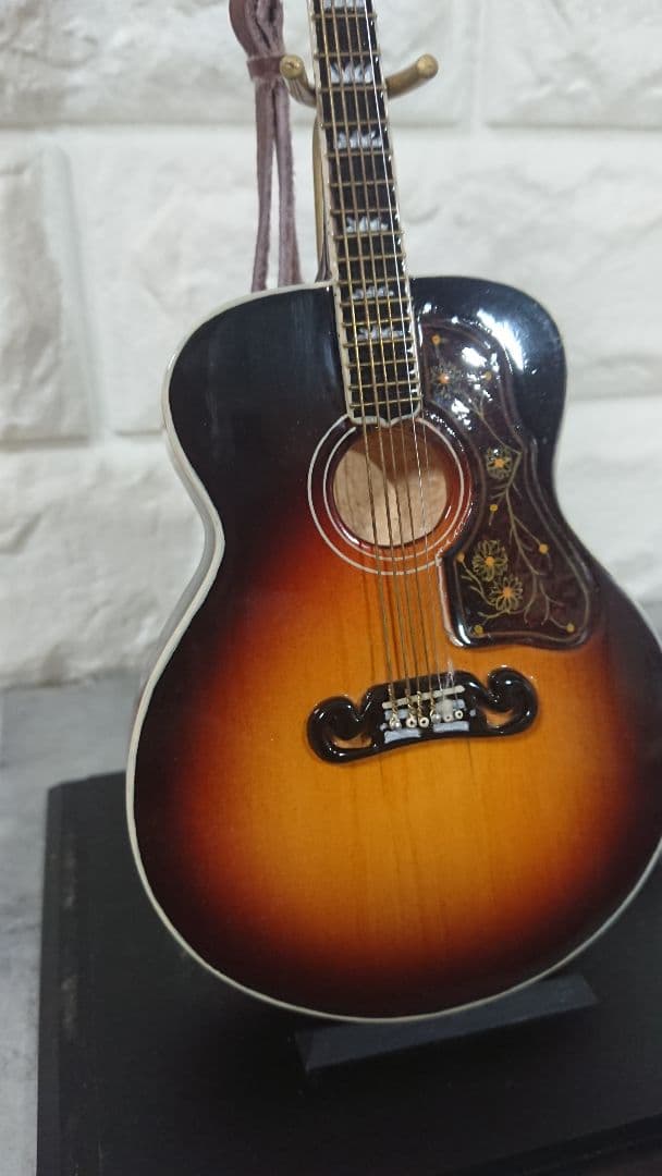 稀少 GIBSON SJ-200 ミニチュアギター 模型 スタンド ケース付