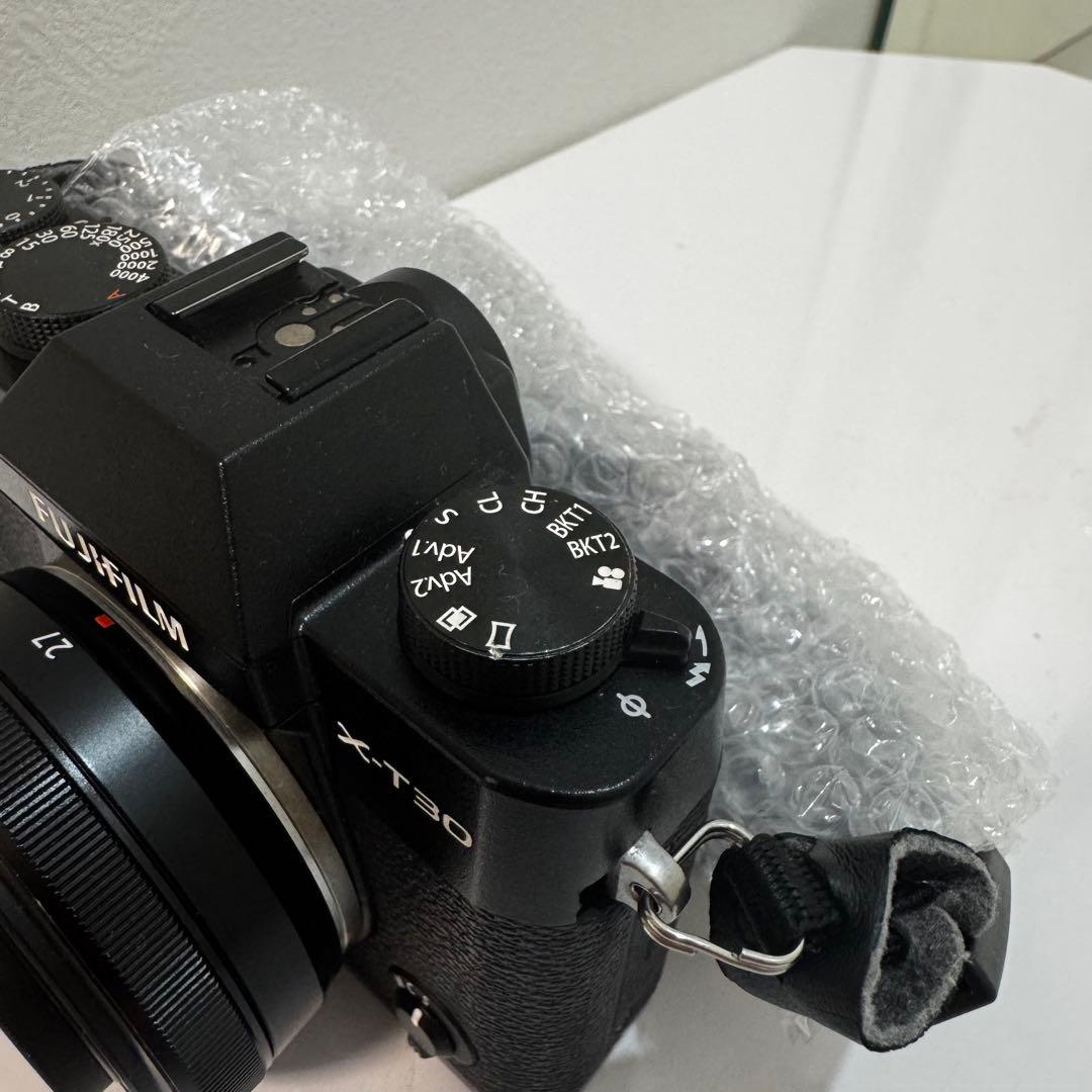 (Tony)X-T30 ミラーレスカメラ 本体+XF 27mm F2.8