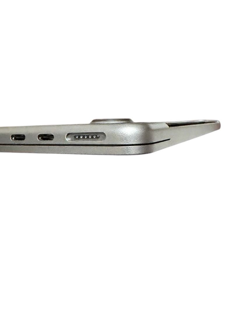 MacBook Air M2 13インチ 8GB/256GBバッテリー100%