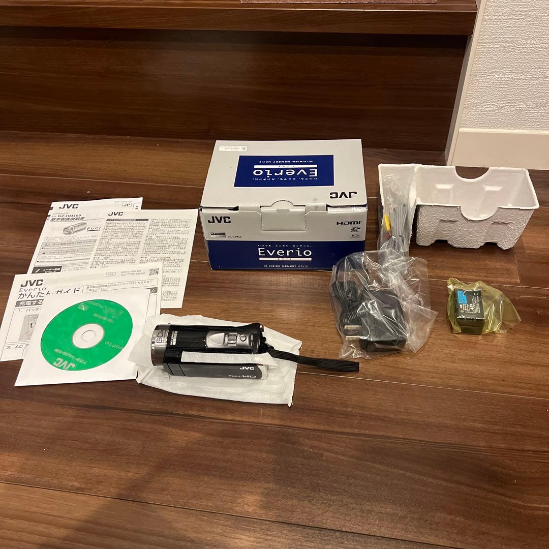 【極美品】JVC Everio GZ-HM199