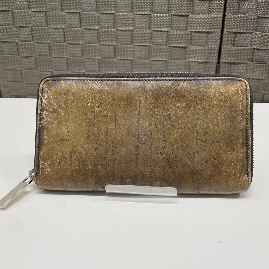 ピ*ク様 BERLUTI ブラウンレザー 長財布 カリグラフィー　ラウンドファス