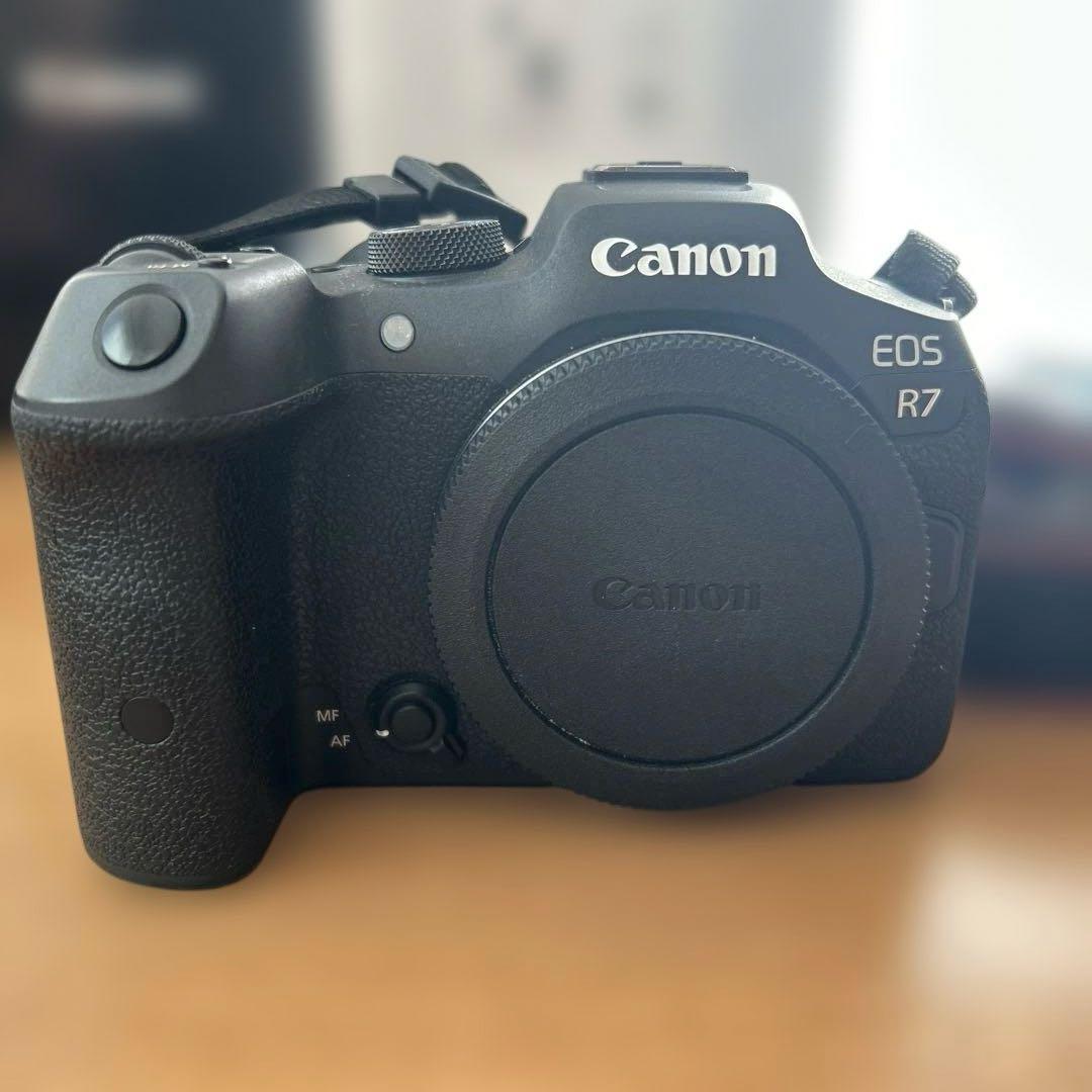 Canon EOSR7 レンズ2本 バッテリー2個 充電