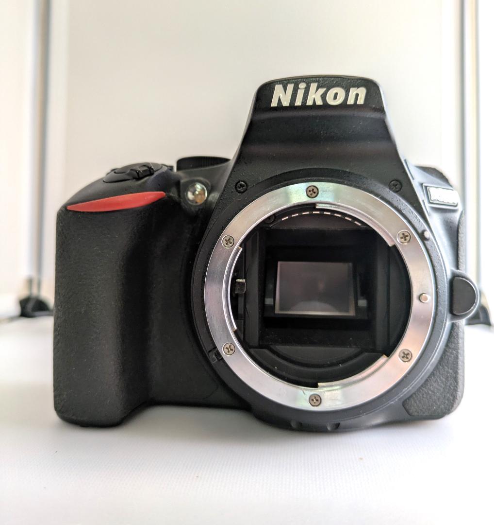 Nikon D5600 ダブルズームレンズキット一眼レフカメラ