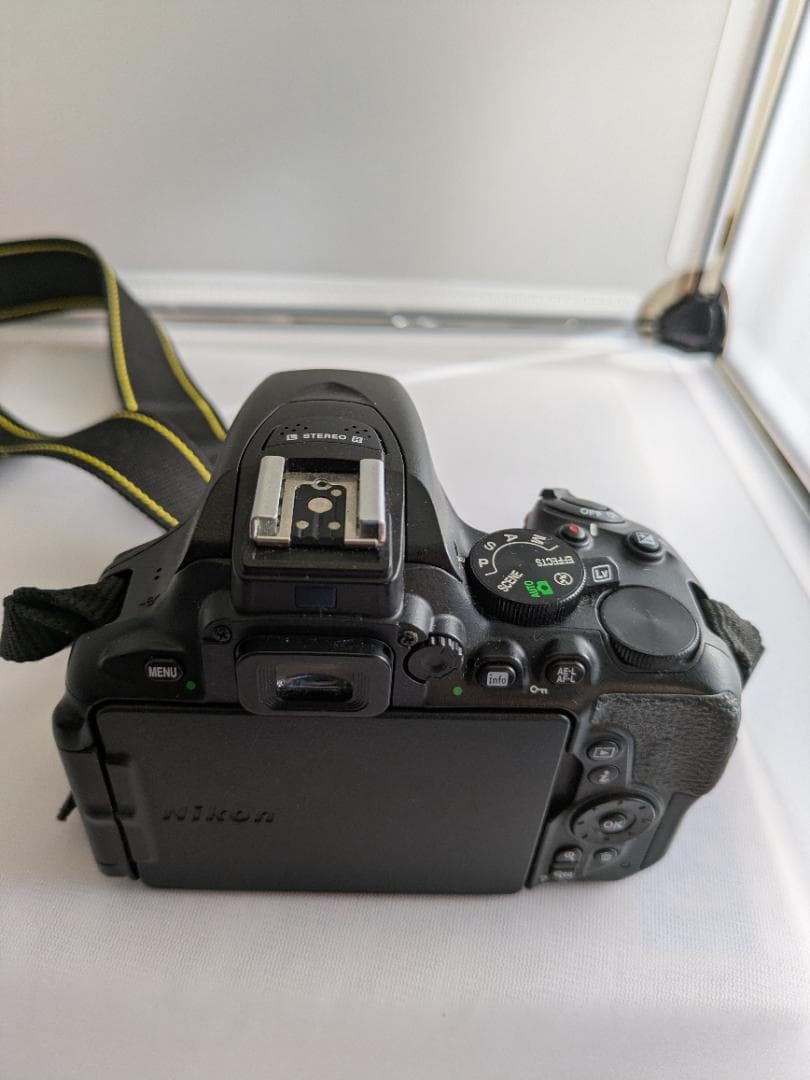 Nikon D5600 ダブルズームレンズキット一眼レフカメラ