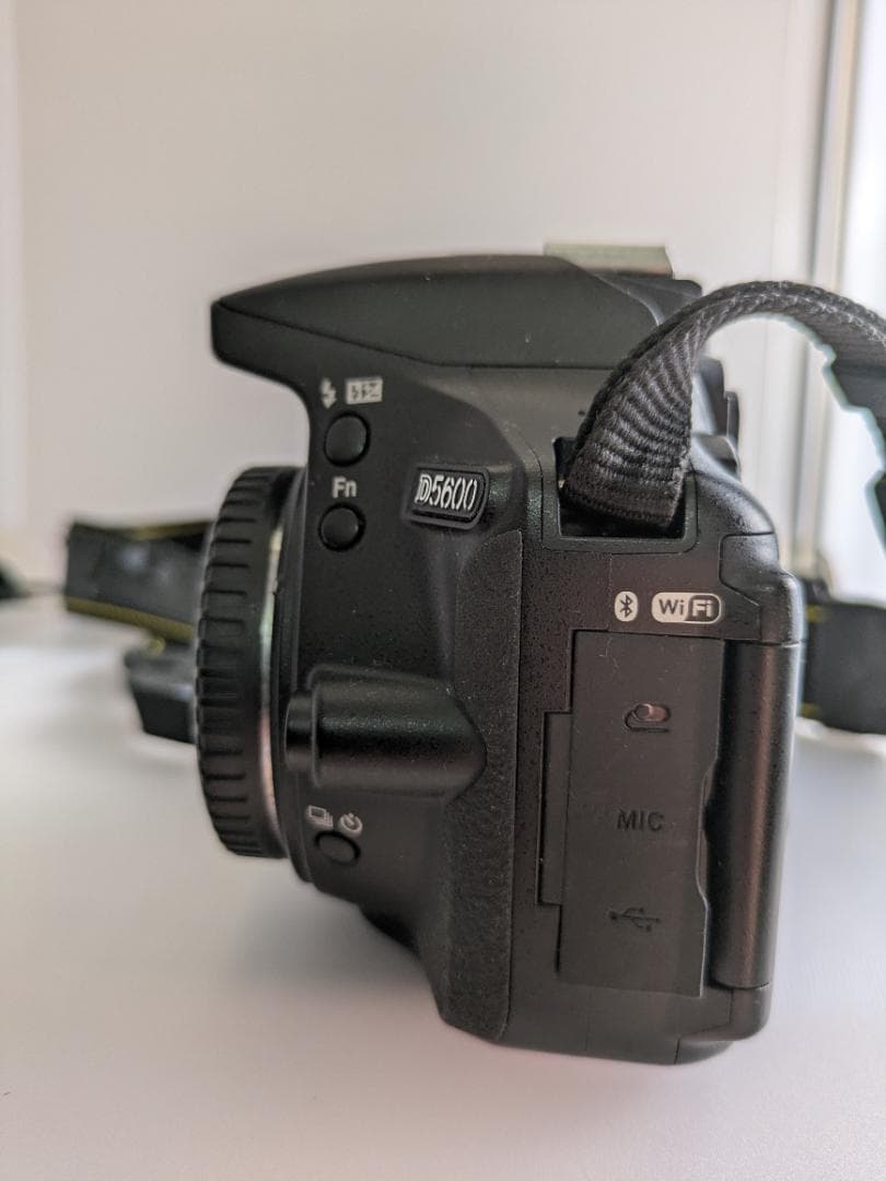 Nikon D5600 ダブルズームレンズキット一眼レフカメラ