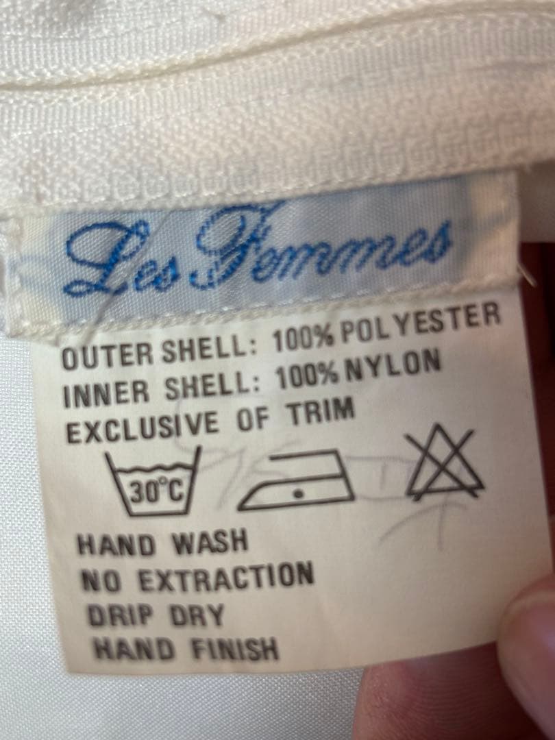 強光沢 薄手 サテン ウェディングドレス 長袖 ロングトレーン 90年代