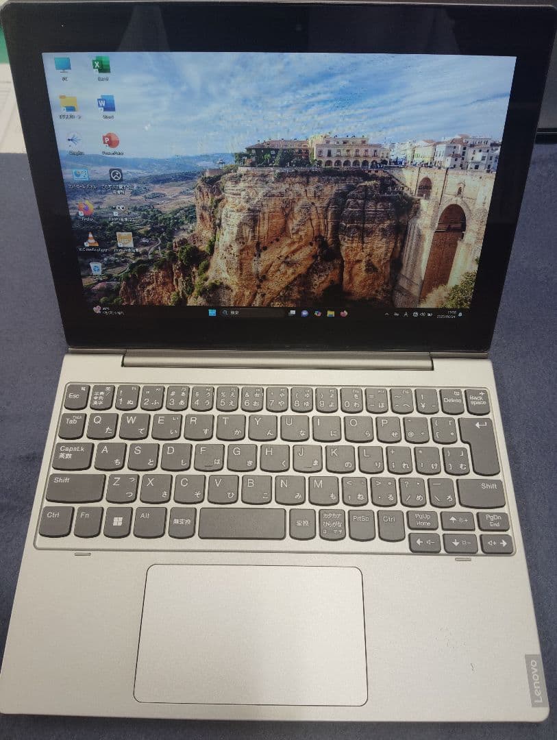 Lenovo Ideapad D330 2in1タブレットPC Win11