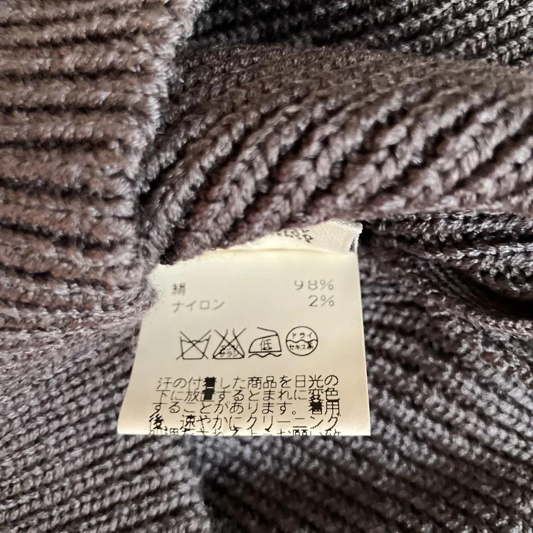 HERMÈS マルジェラ Hロゴボタン グレー ノースリーブ