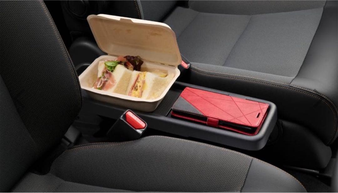 新型フリード GT系：純正 折りたたみセンターテーブル