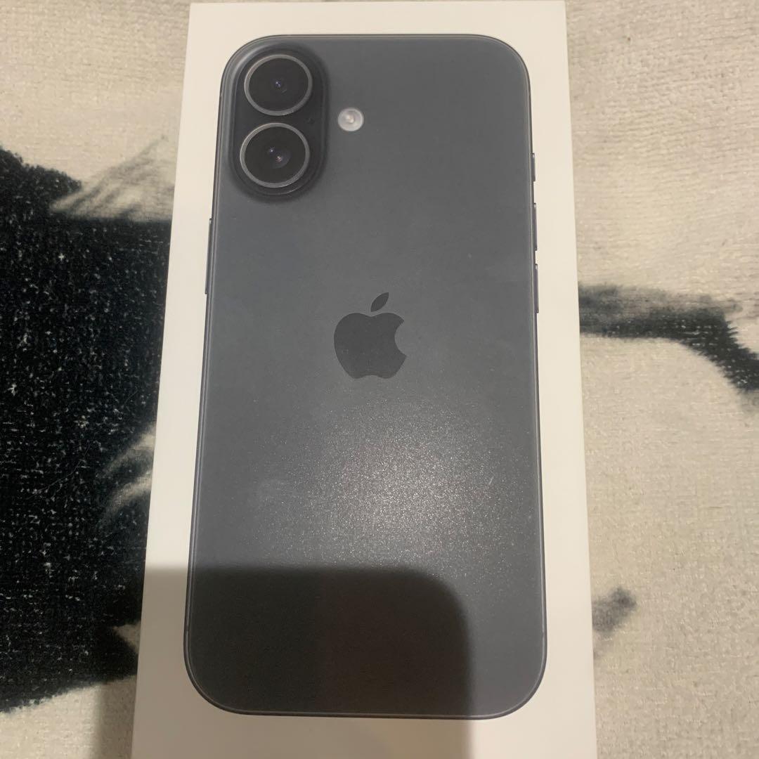【超美品】 iPhone17 256GB ブラック　SIMフリー