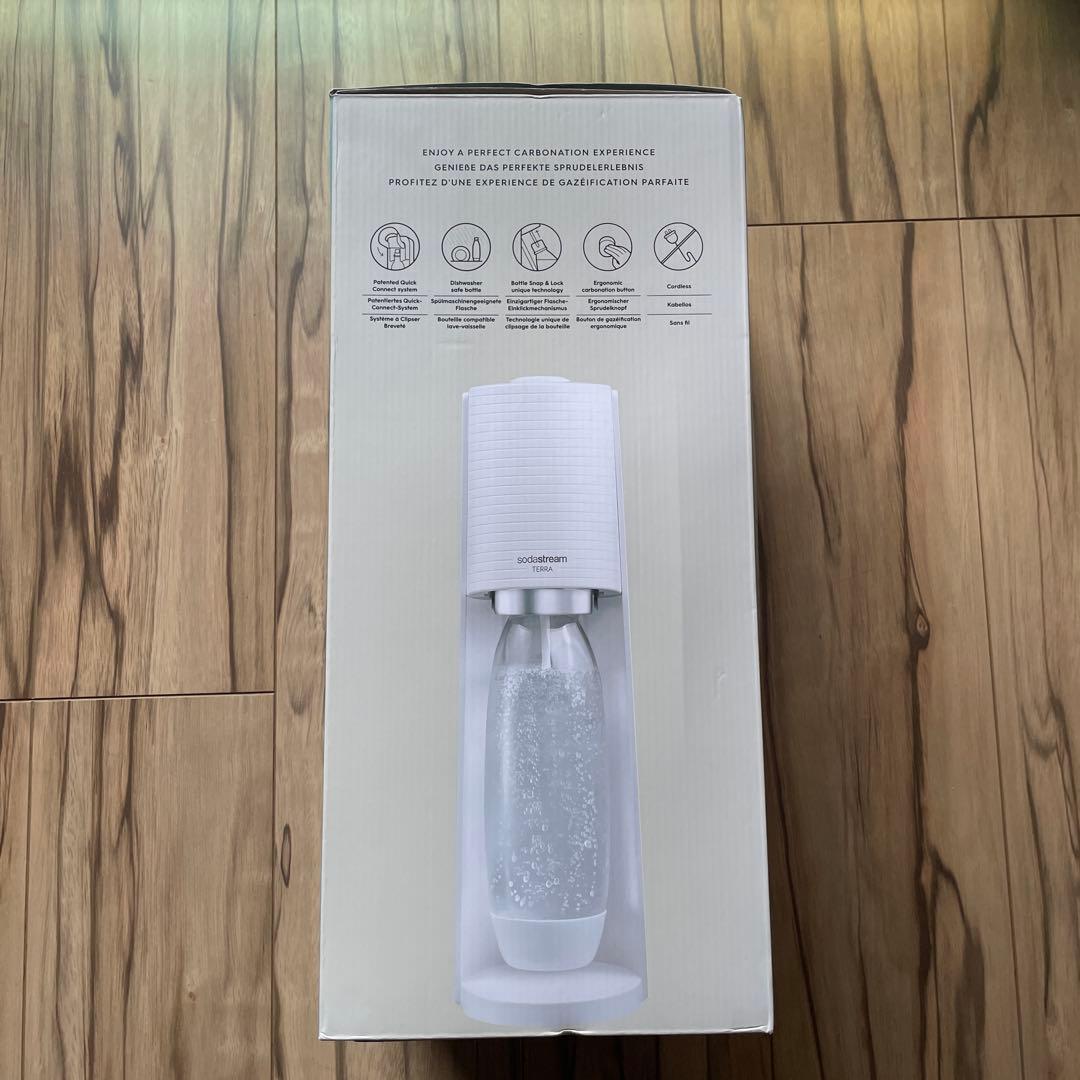【新品未使用】SodaStream TERRA 炭酸水メーカー ホワイト