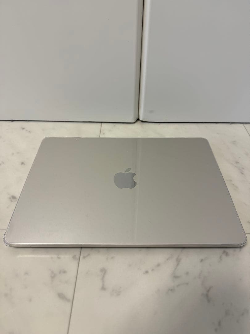 MacBook 2022 M2 13インチ