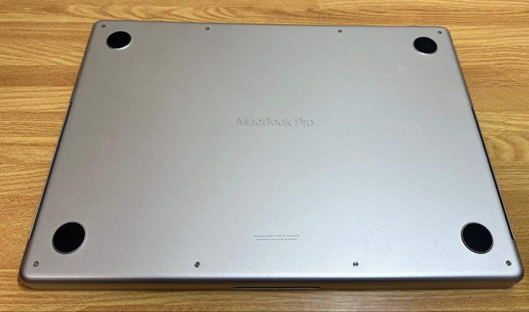 美品 Macbook pro M2 2023 14inch 16/512Gb
