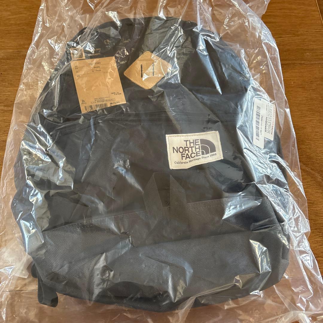 新品　ノースフェイス　キッズ　リュック