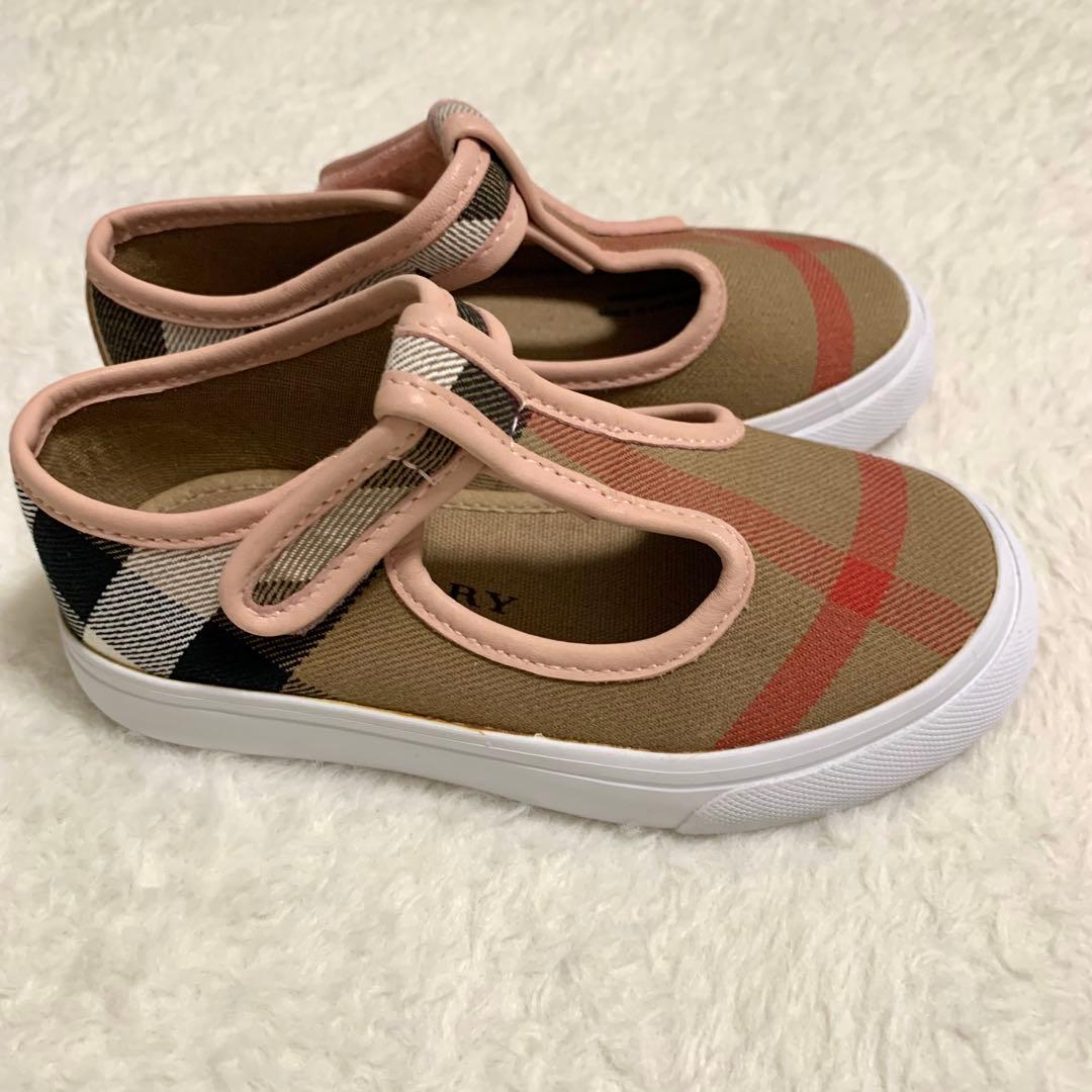 バーバリーチルドレン スニーカー ノバチェック 16cm タグ&箱付き未使用品