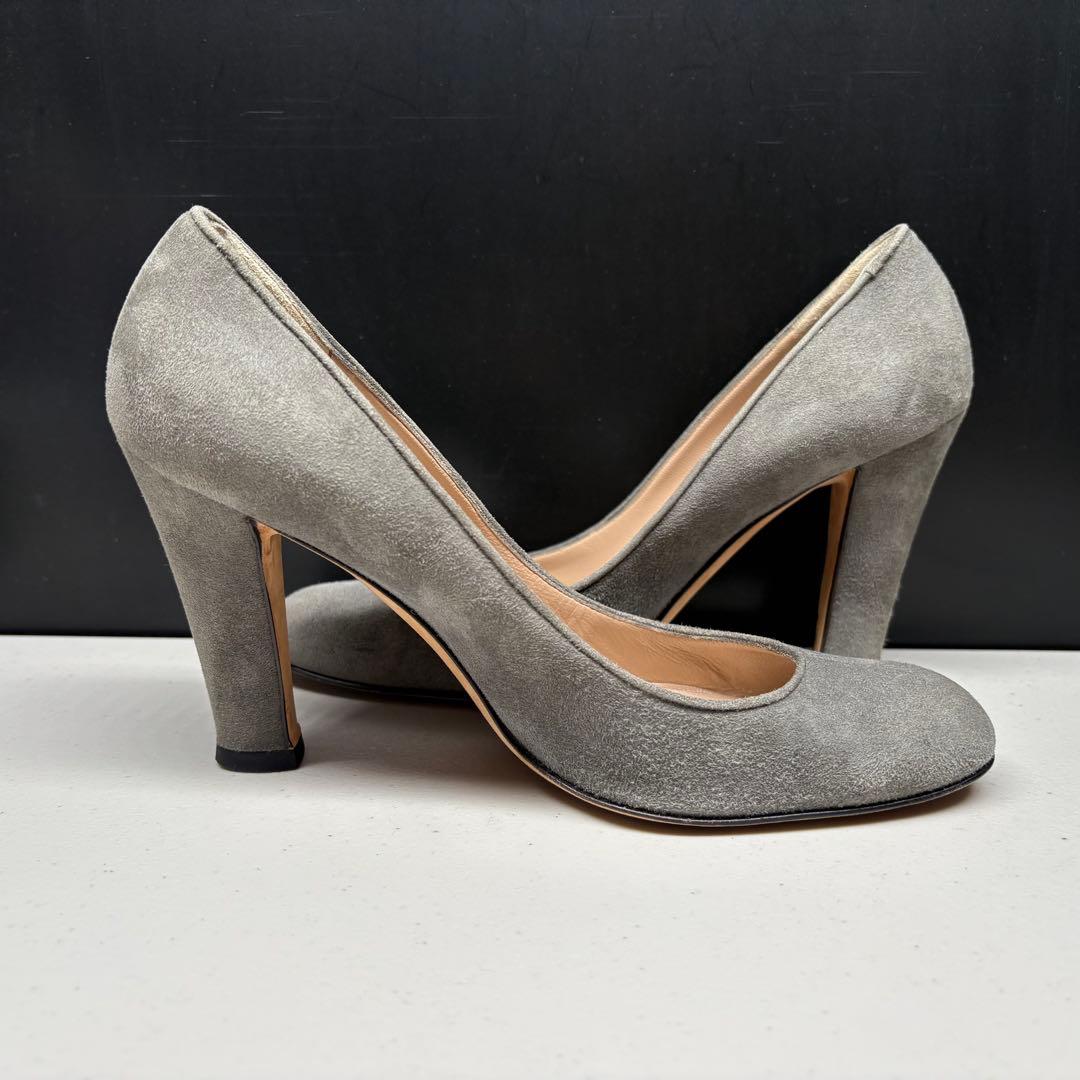美品■MANOLO BLAHNIK【23.5】パンプス スエード グレー