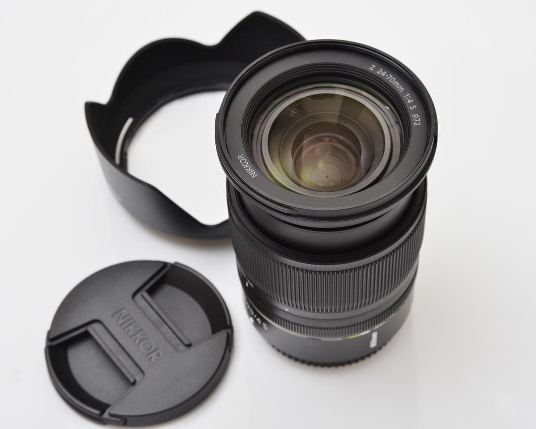 Nikon NIKKOR Z 24-70 F4/S　美品
