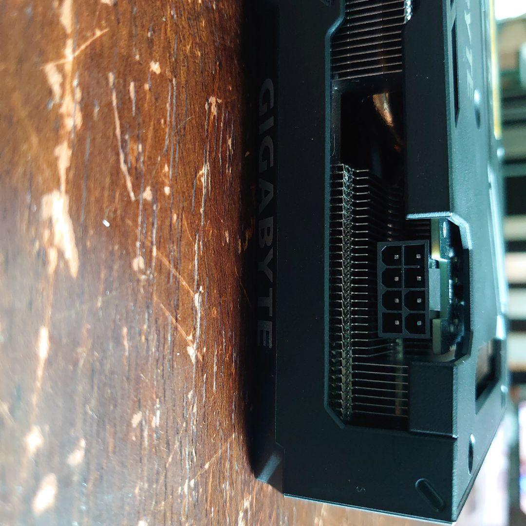 GIGABYTE GEFORCE RTX4060ti 8gb グラフィックボード