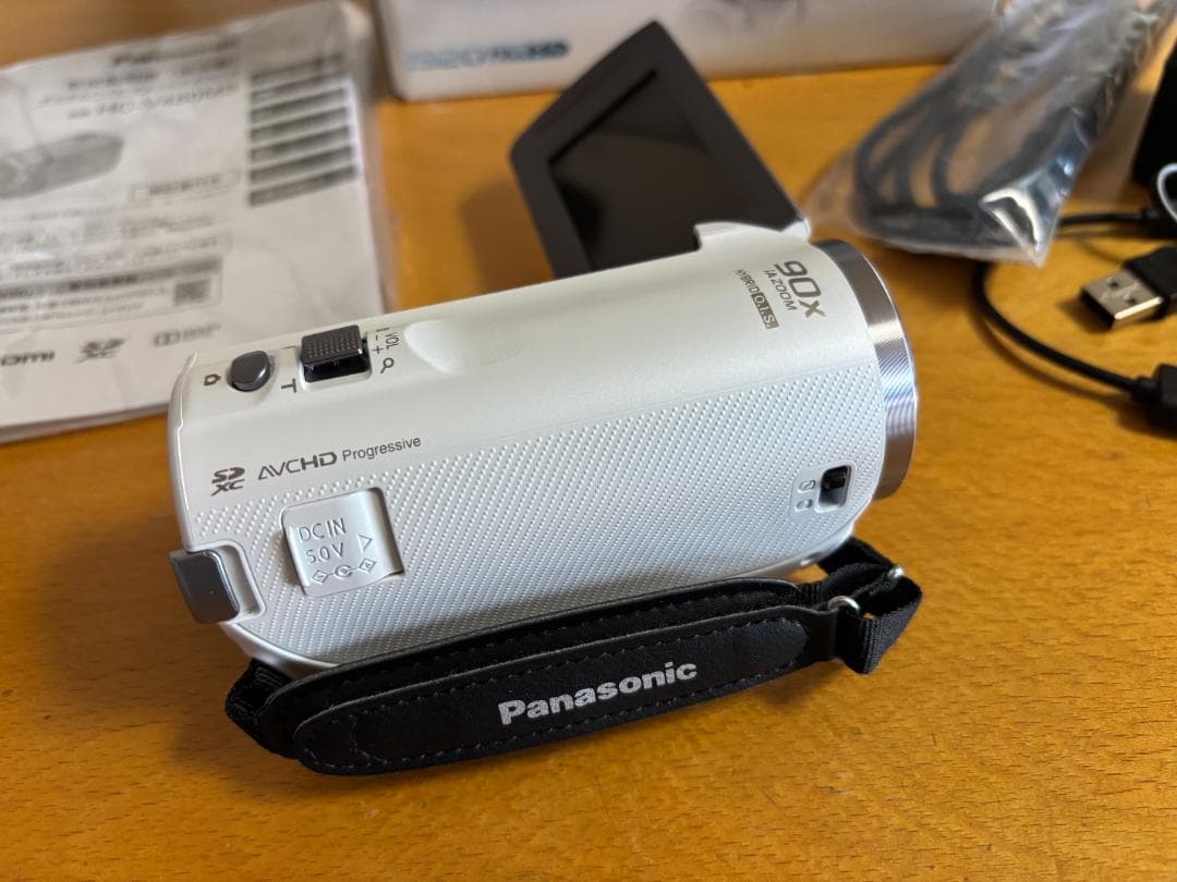 Panasonic HC-V480MS フルHDビデオカメラ本体（ホワイト）