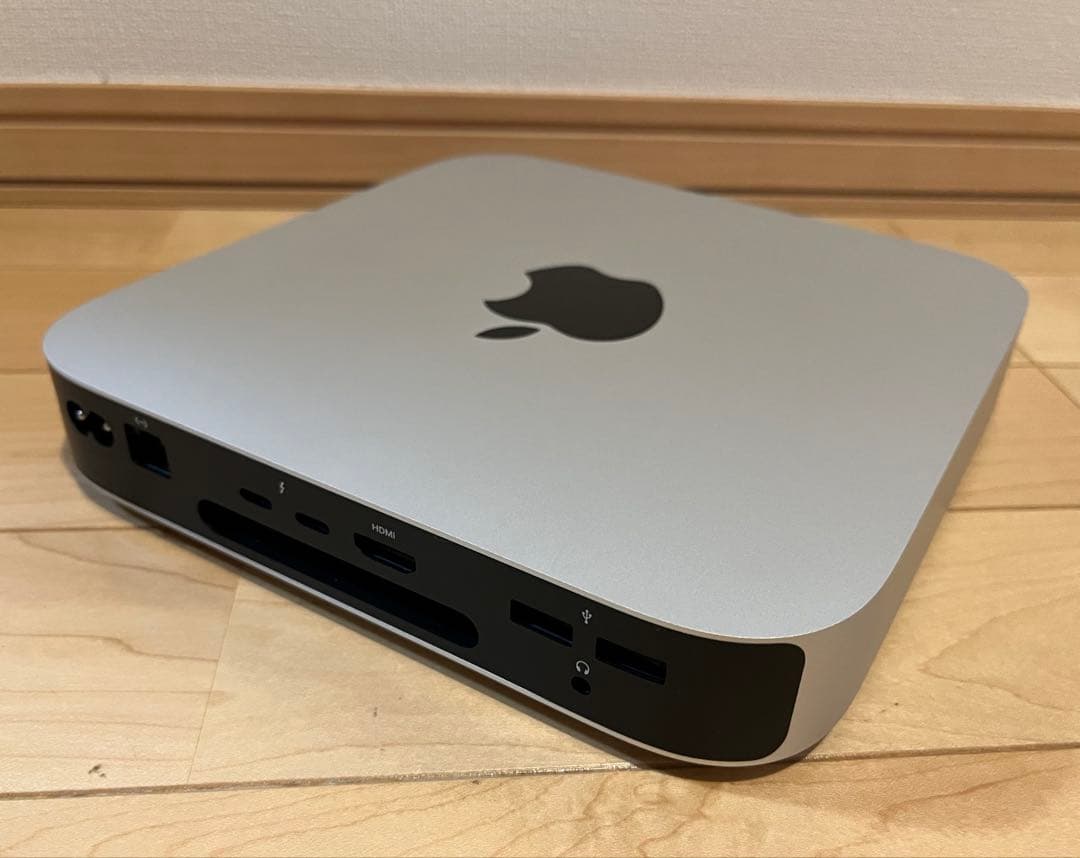 Mac mini Apple M2チップ 8コア 512GB MMFK3J/A