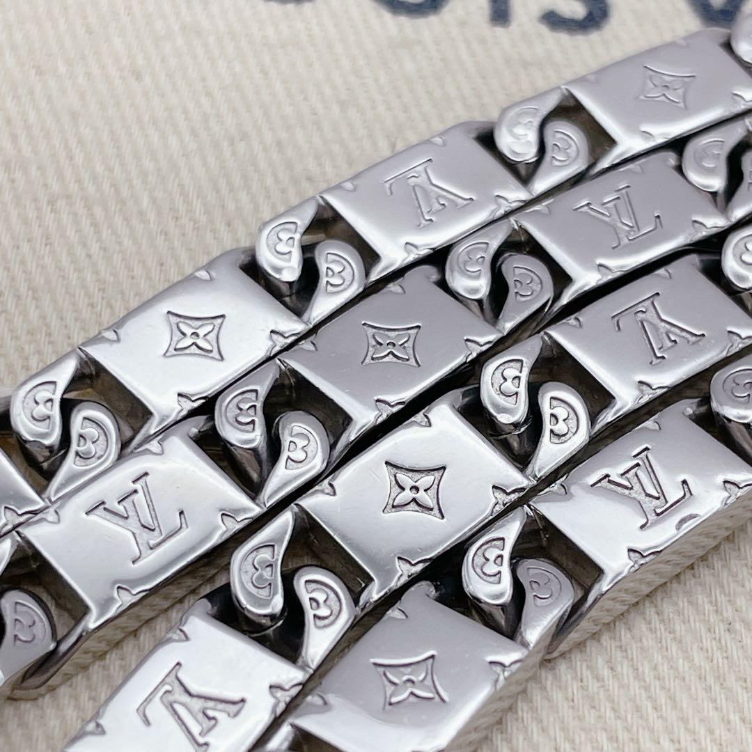 LOUIS VUITTON ネックレス　タイドアップ　モノグラム　シルバー